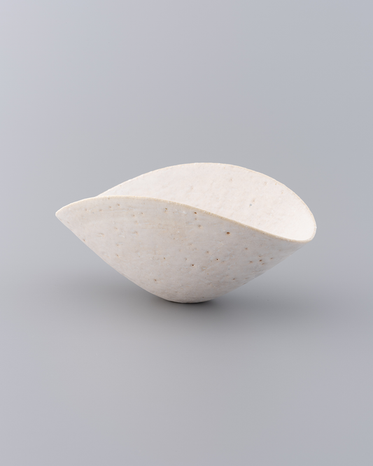 佐藤朱理 鉢 白 01