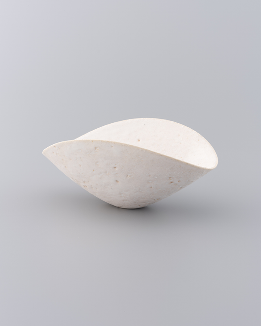 佐藤朱理 鉢 白 06