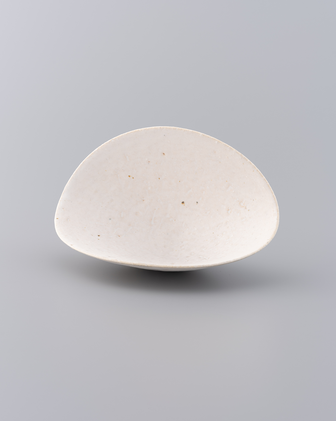 佐藤朱理 鉢 白 06