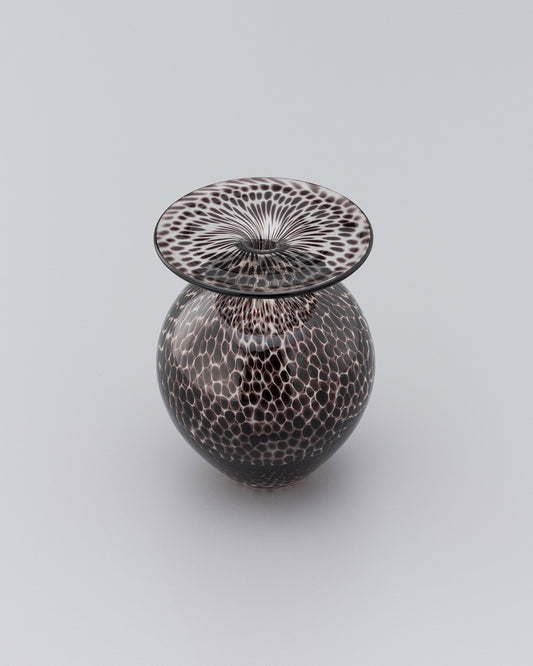 Decorative vase 3700