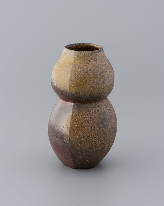 BIZEN Flower vase 02