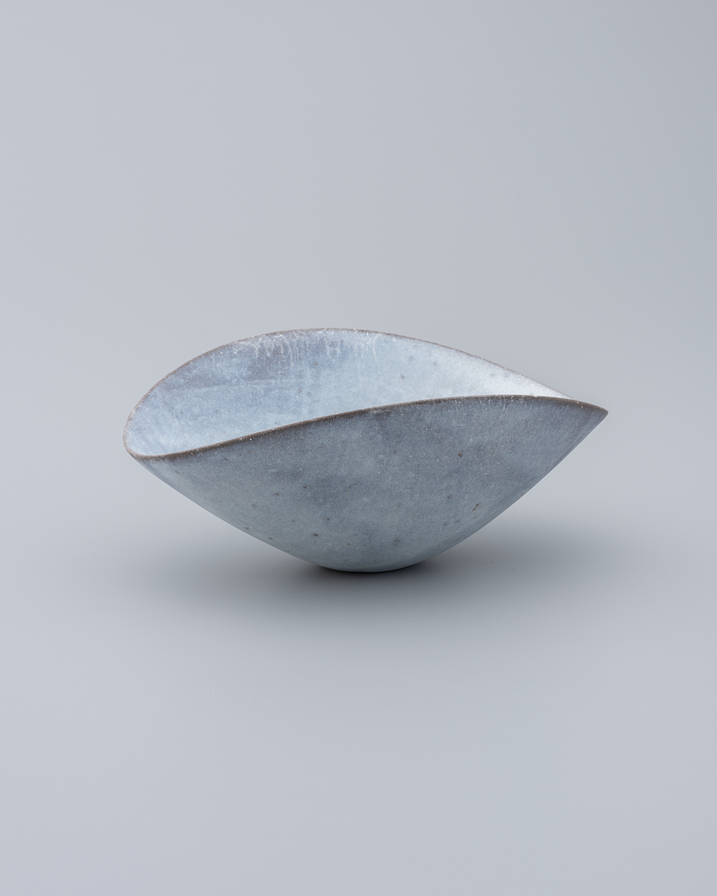 White-Gray Bowl 03