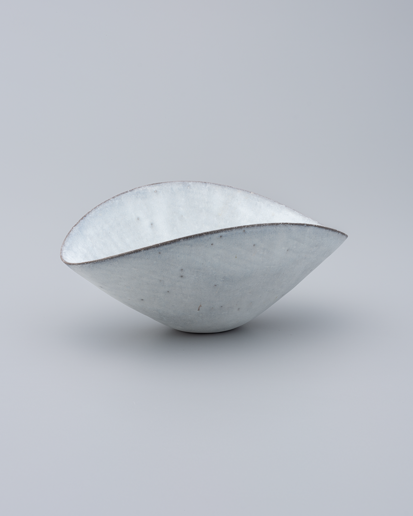 White-Gray Bowl 04