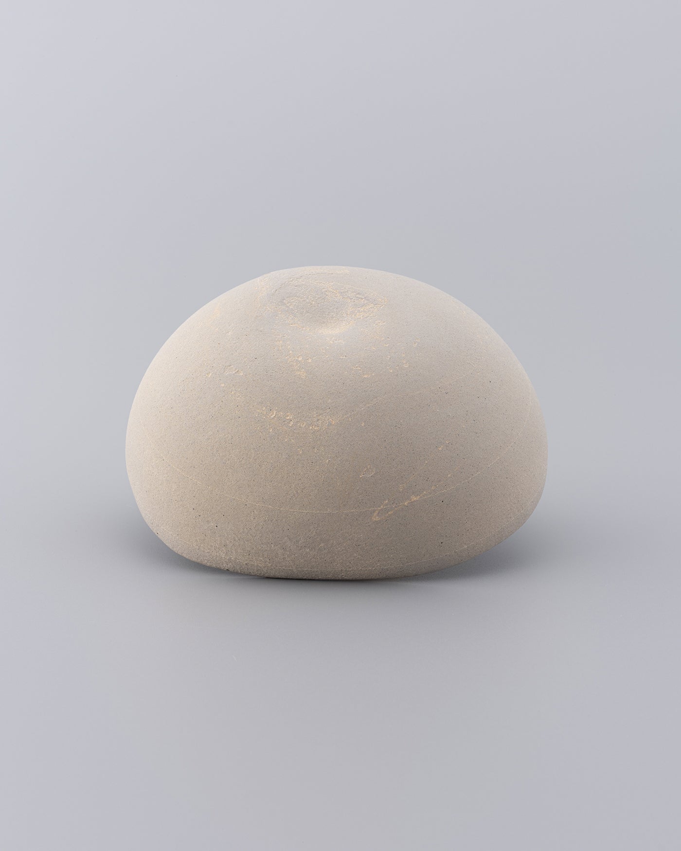 渡辺隆之 鉢M 灰 16cm 02