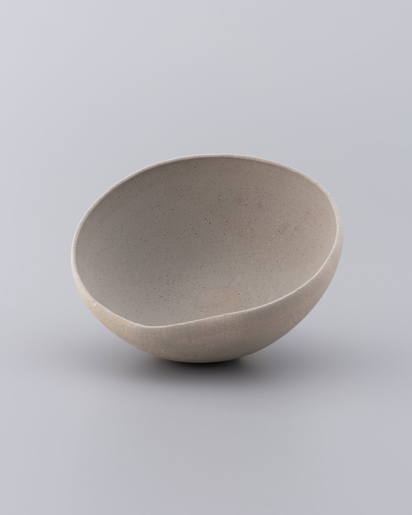 渡辺隆之 鉢M 灰 16cm 04