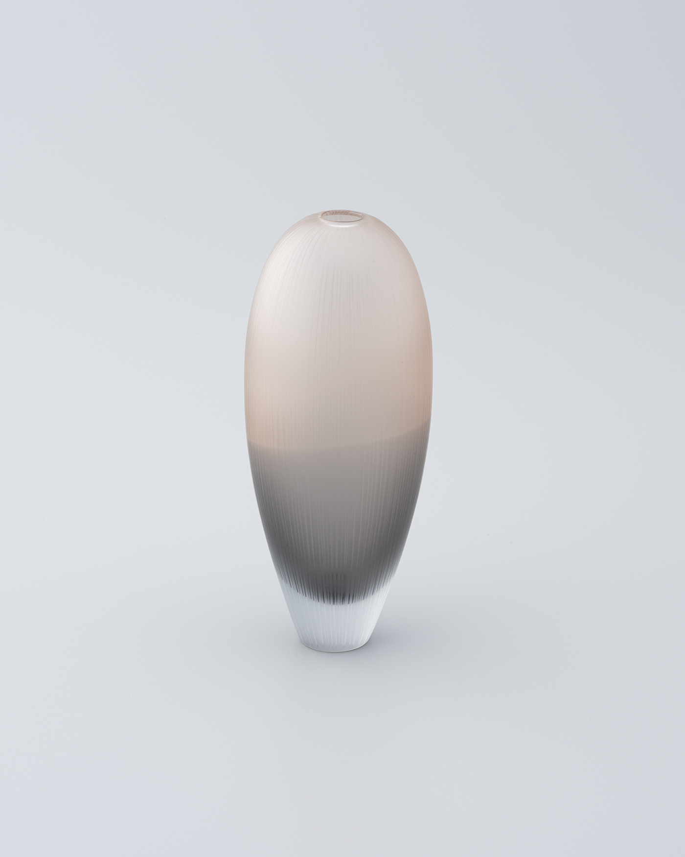 silence vase 03
