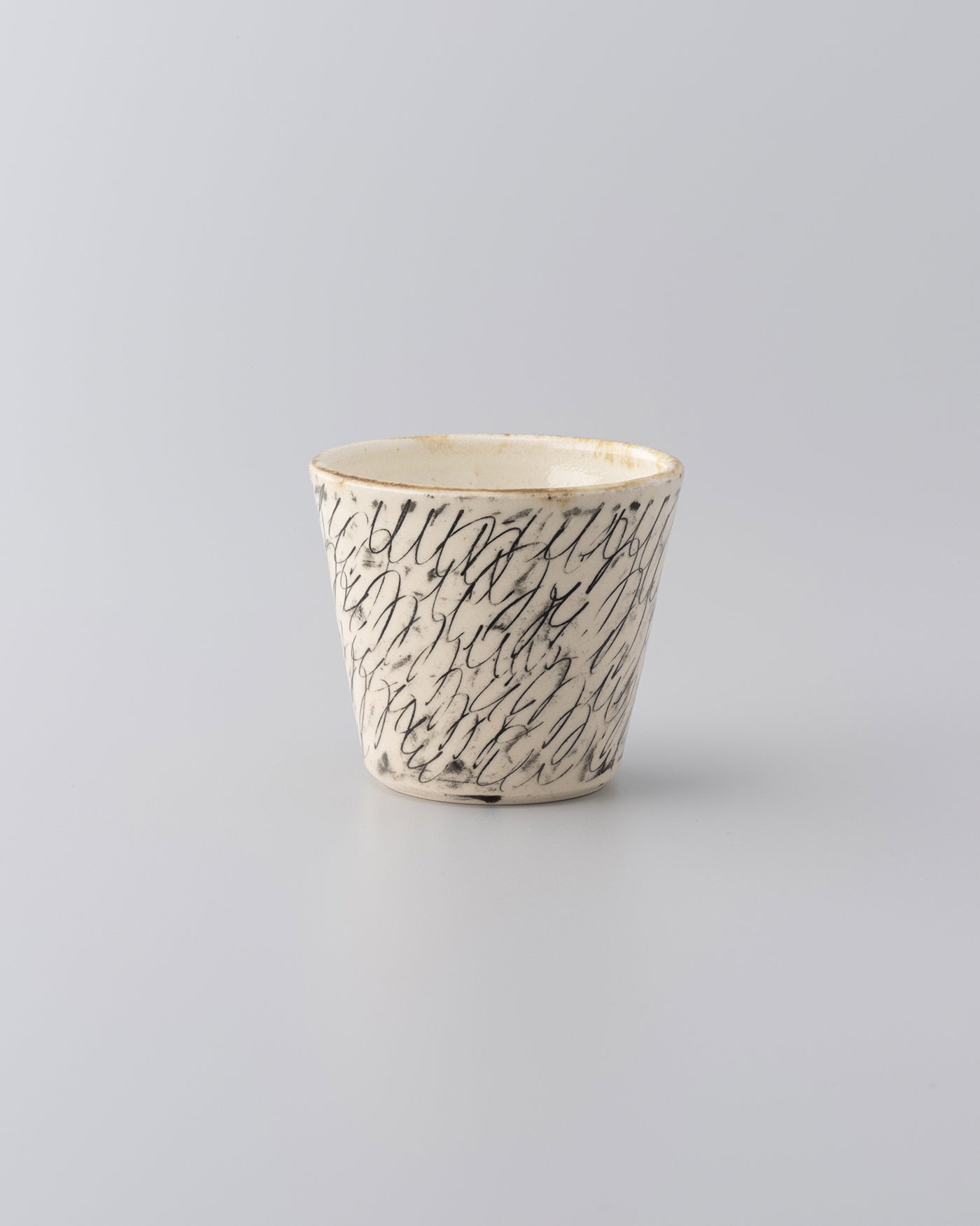 Drawing cup Black 01