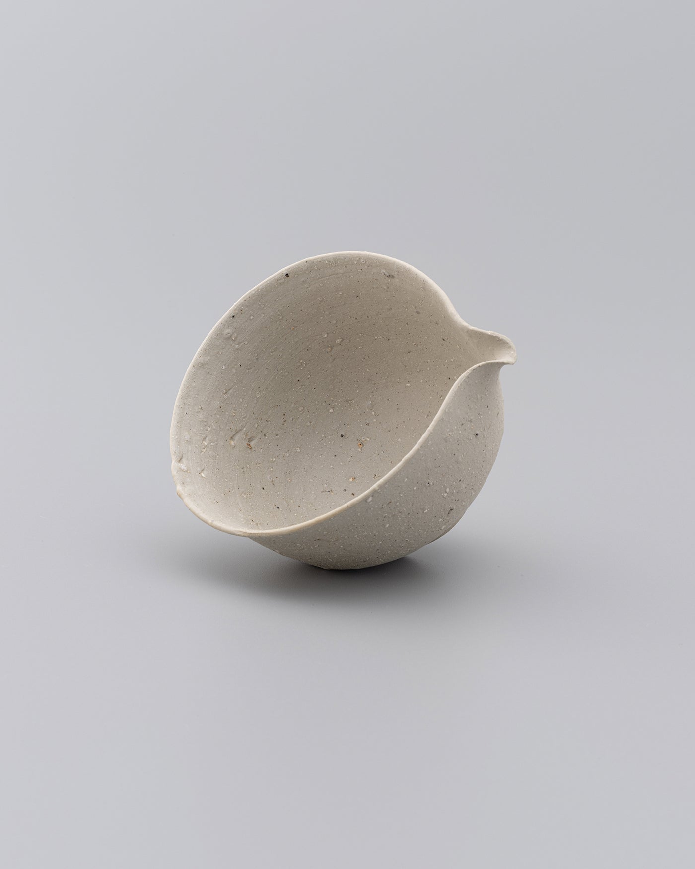 森本仁 白花 片口 丸01