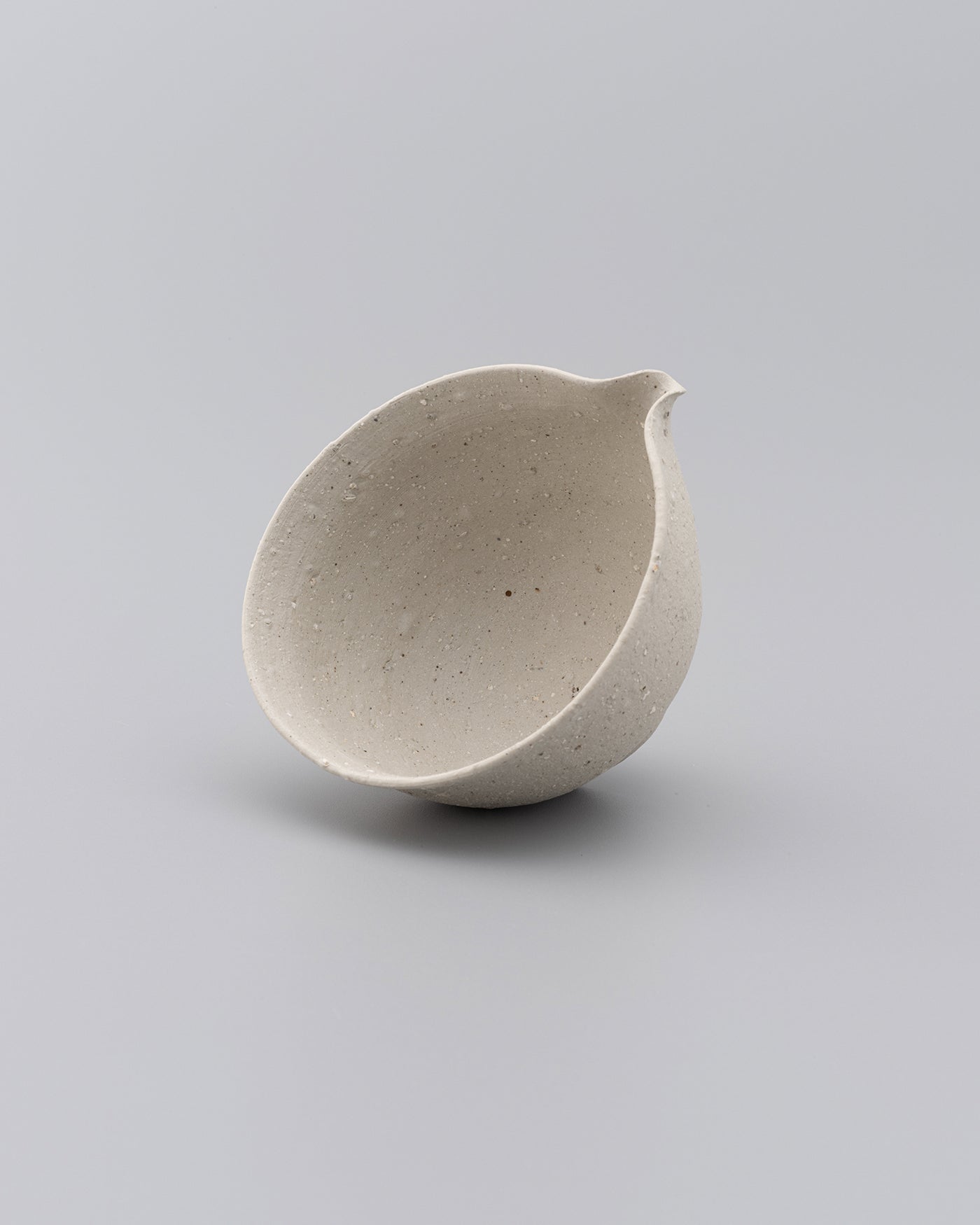 森本仁 白花 片口 丸02