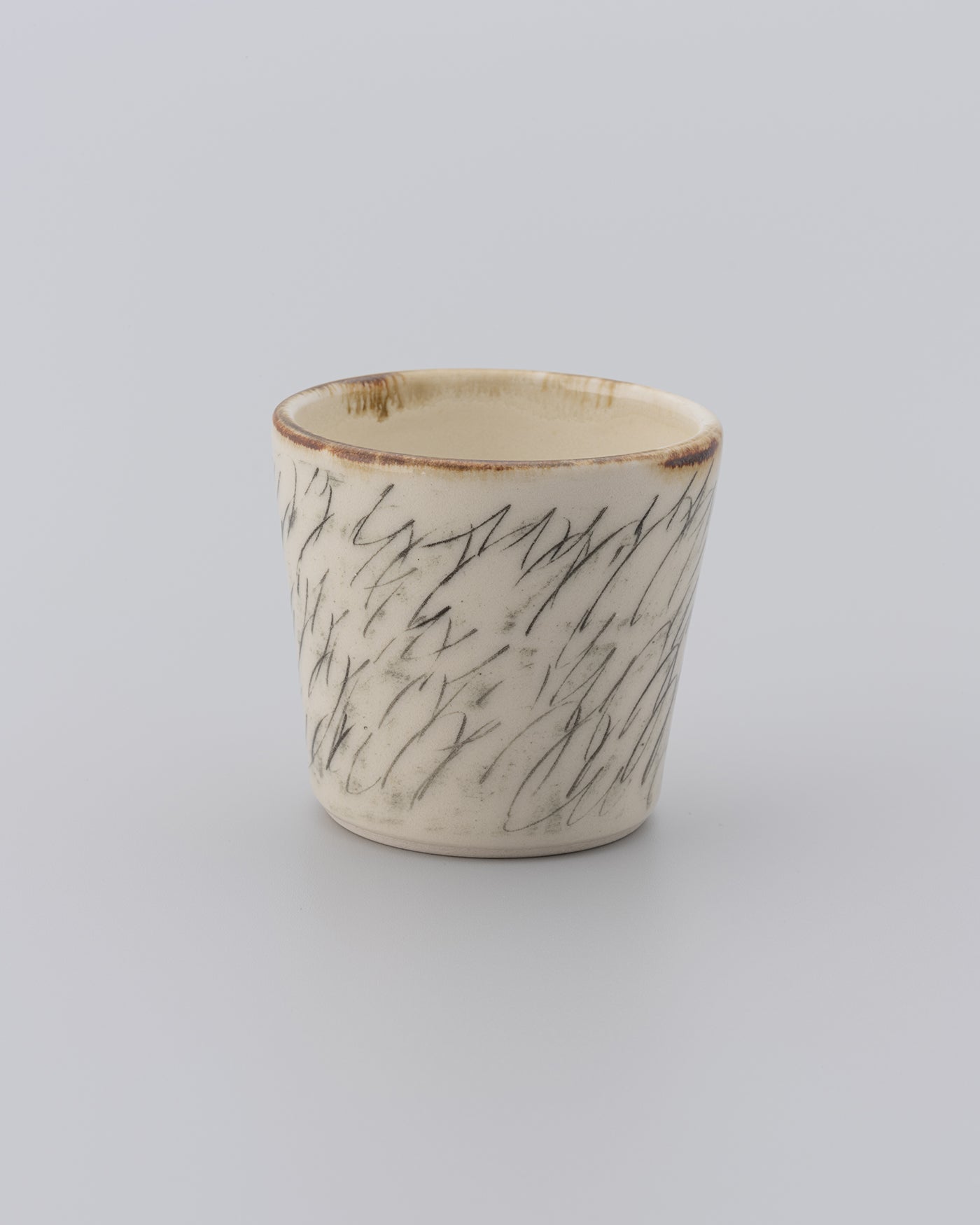 Drawing cup Black 01