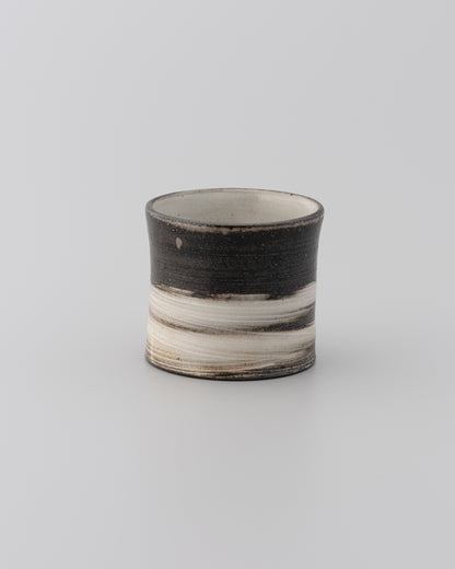 Ryutaro YAMADA Hand-Brushed cylindrical tea cup 04