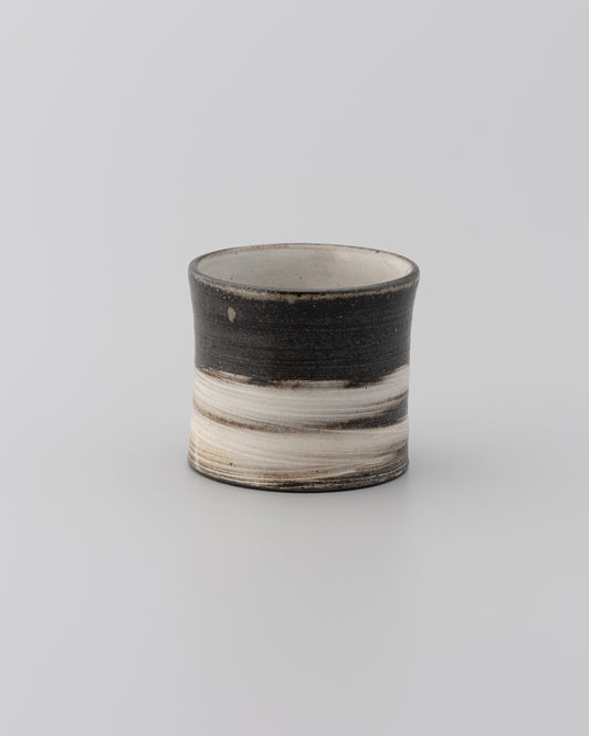 Ryutaro YAMADA Hand-Brushed cylindrical tea cup 04
