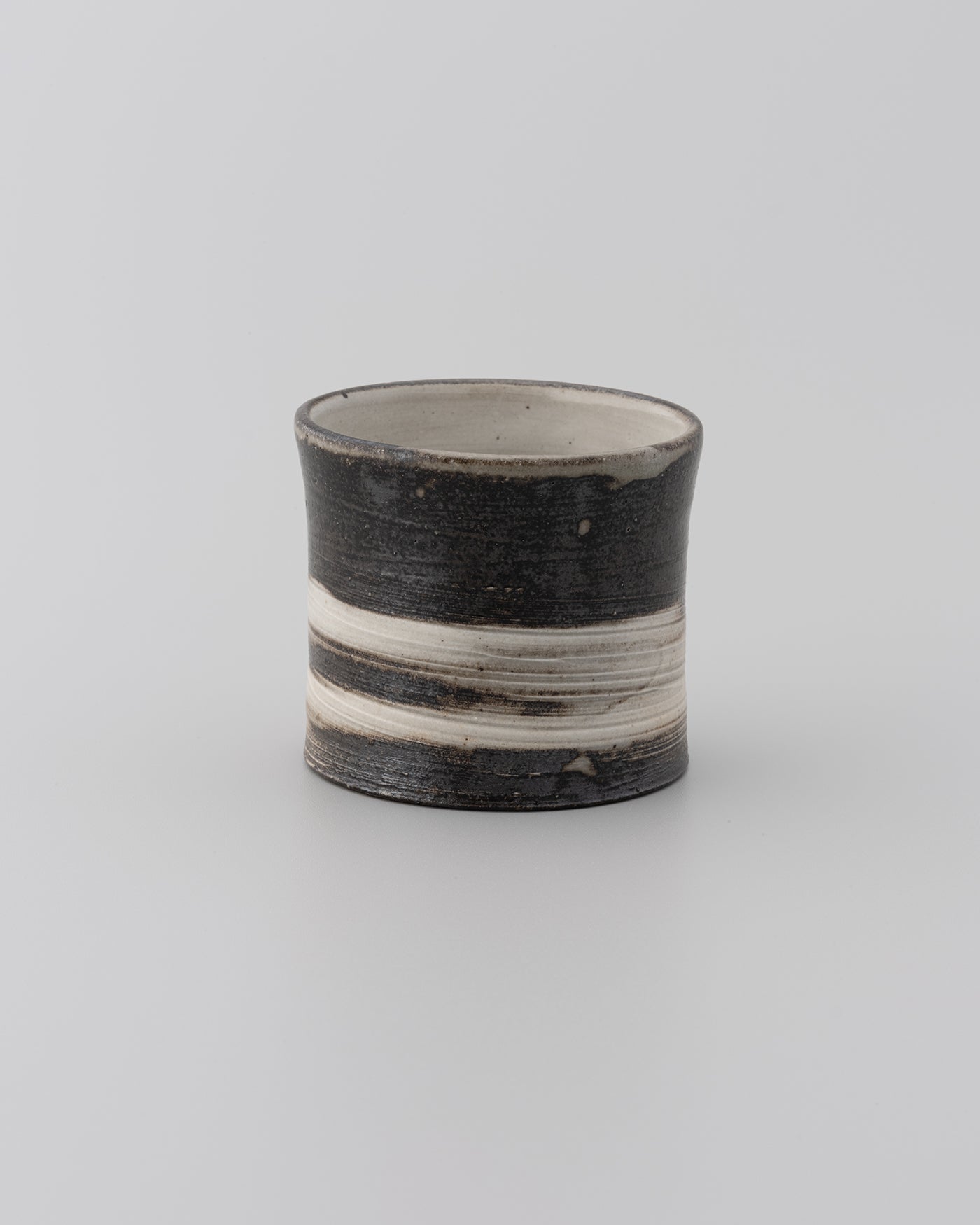 Ryutaro YAMADA Hand-Brushed cylindrical tea cup 04