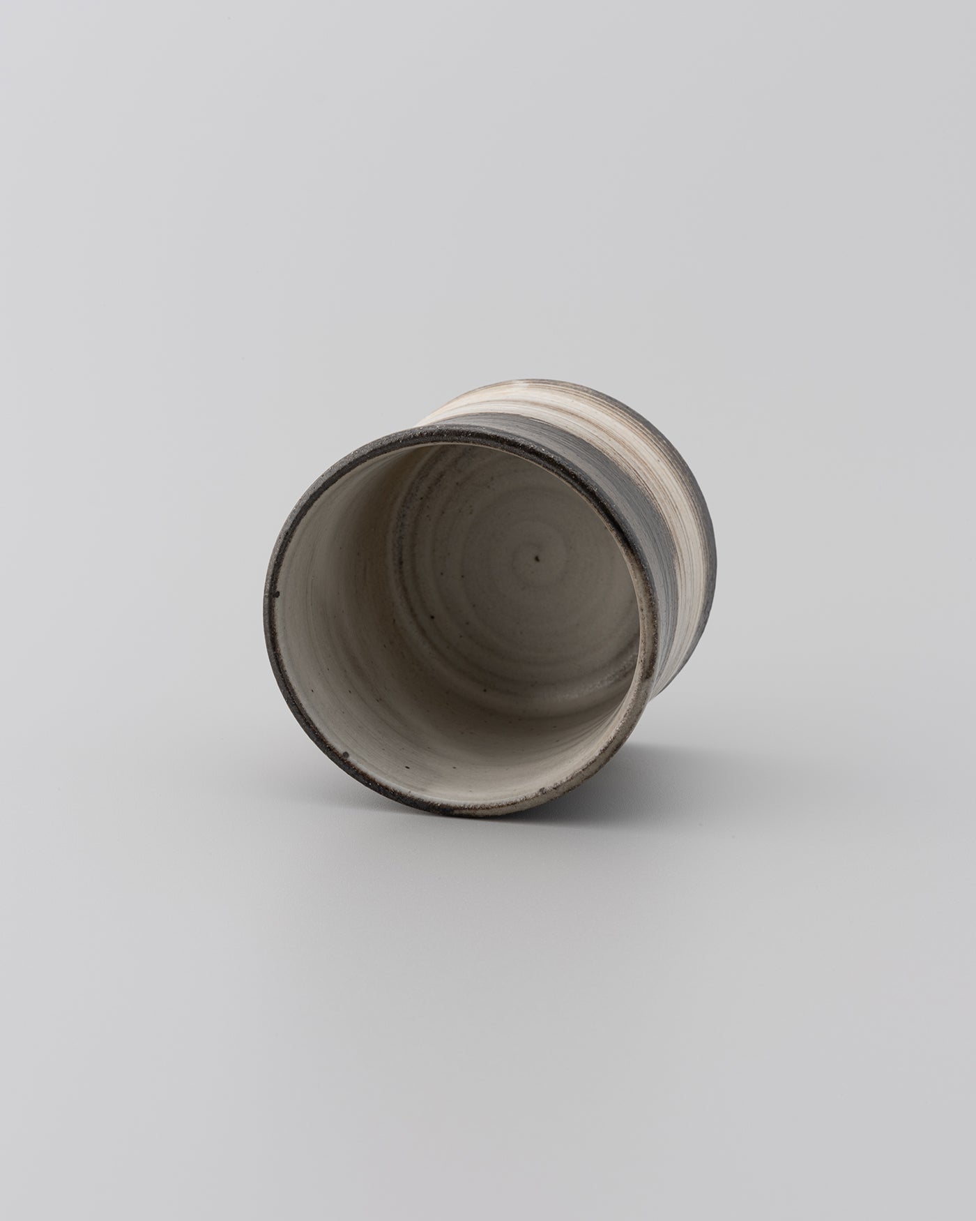 Ryutaro YAMADA Hand-Brushed cylindrical tea cup 04