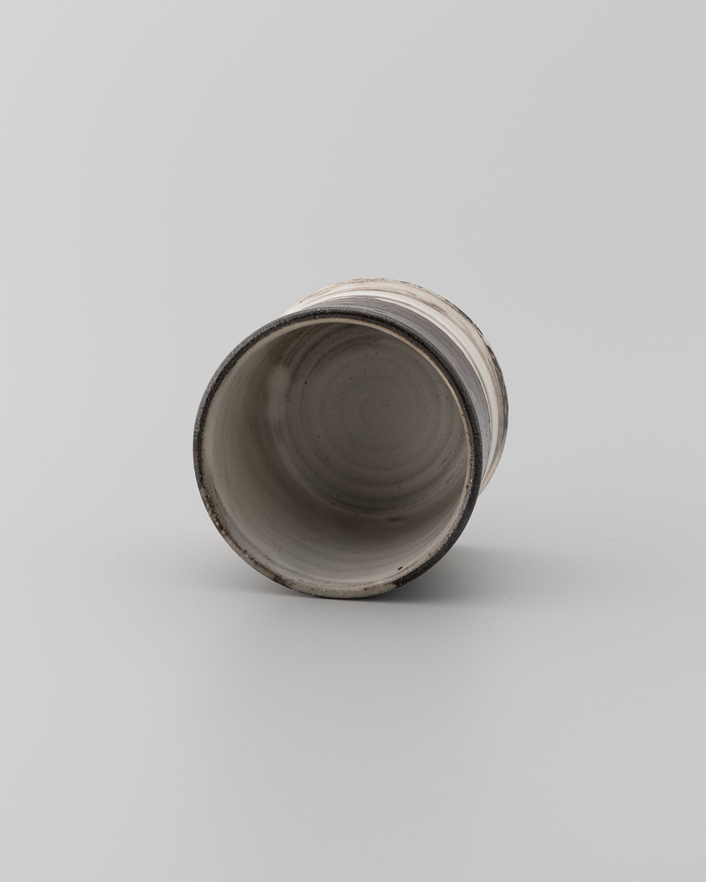 Ryutaro YAMADA Hand-Brushed cylindrical tea cup 05