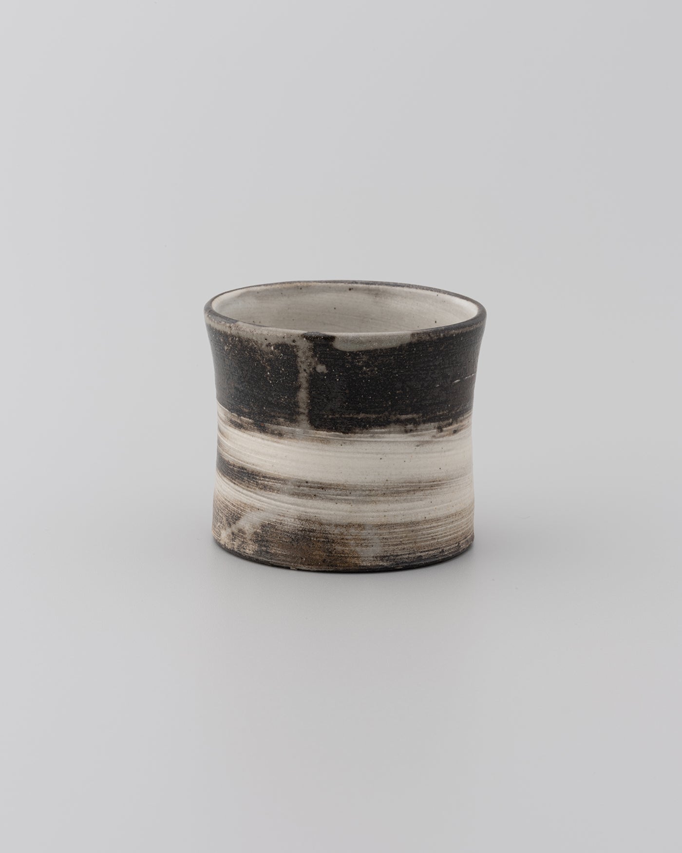Ryutaro YAMADA Hand-Brushed cylindrical tea cup 06