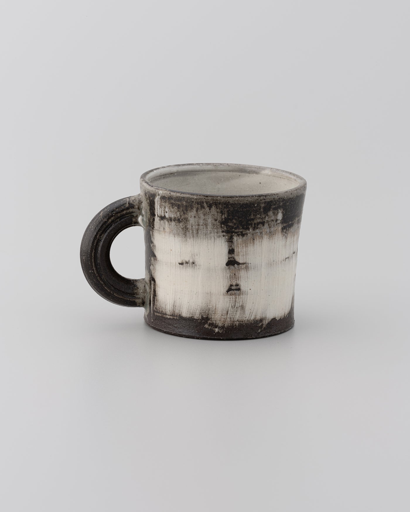 Ryutaro YAMADA Hand-Brushed Mug 02