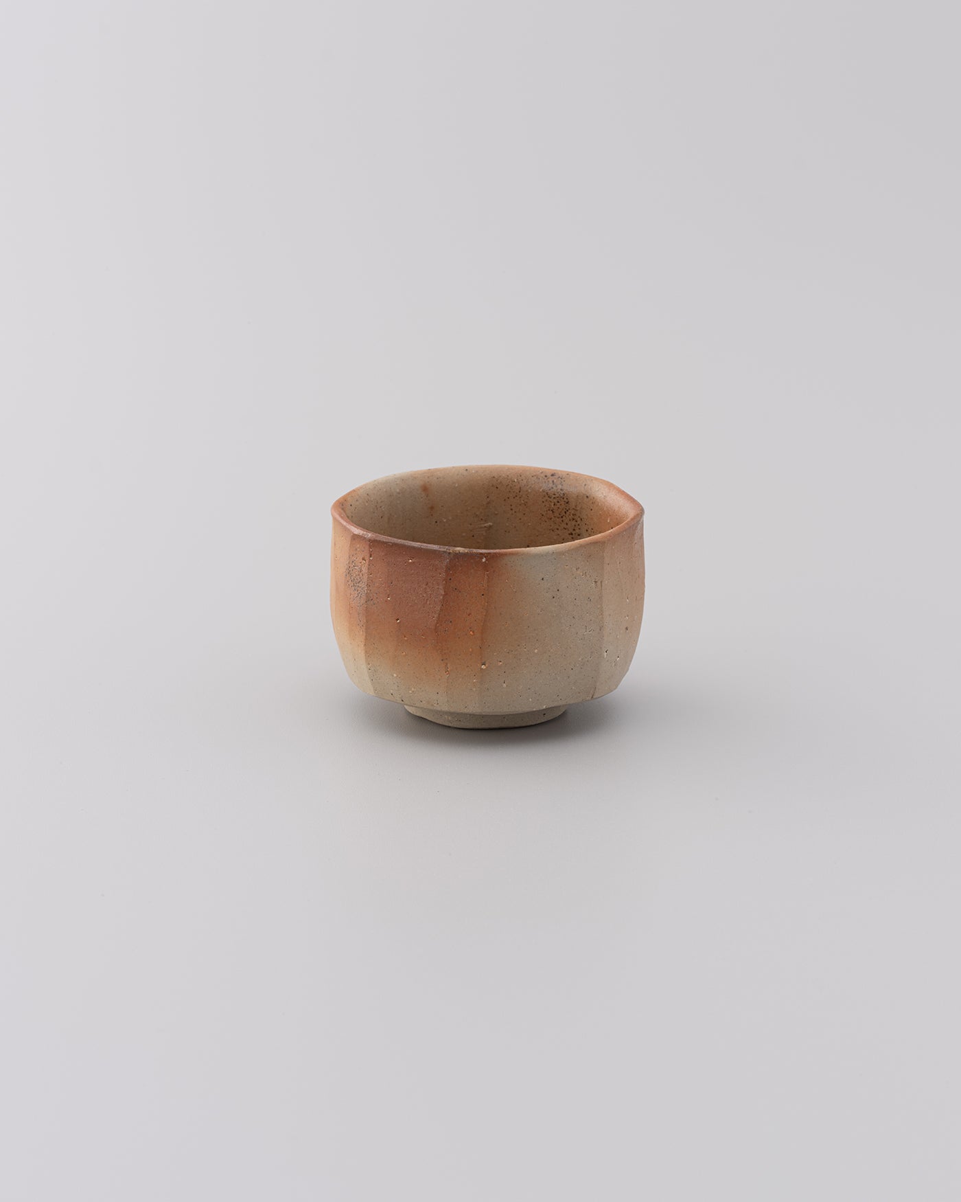 BIZEN GUINOMI (Sake Cup) 01