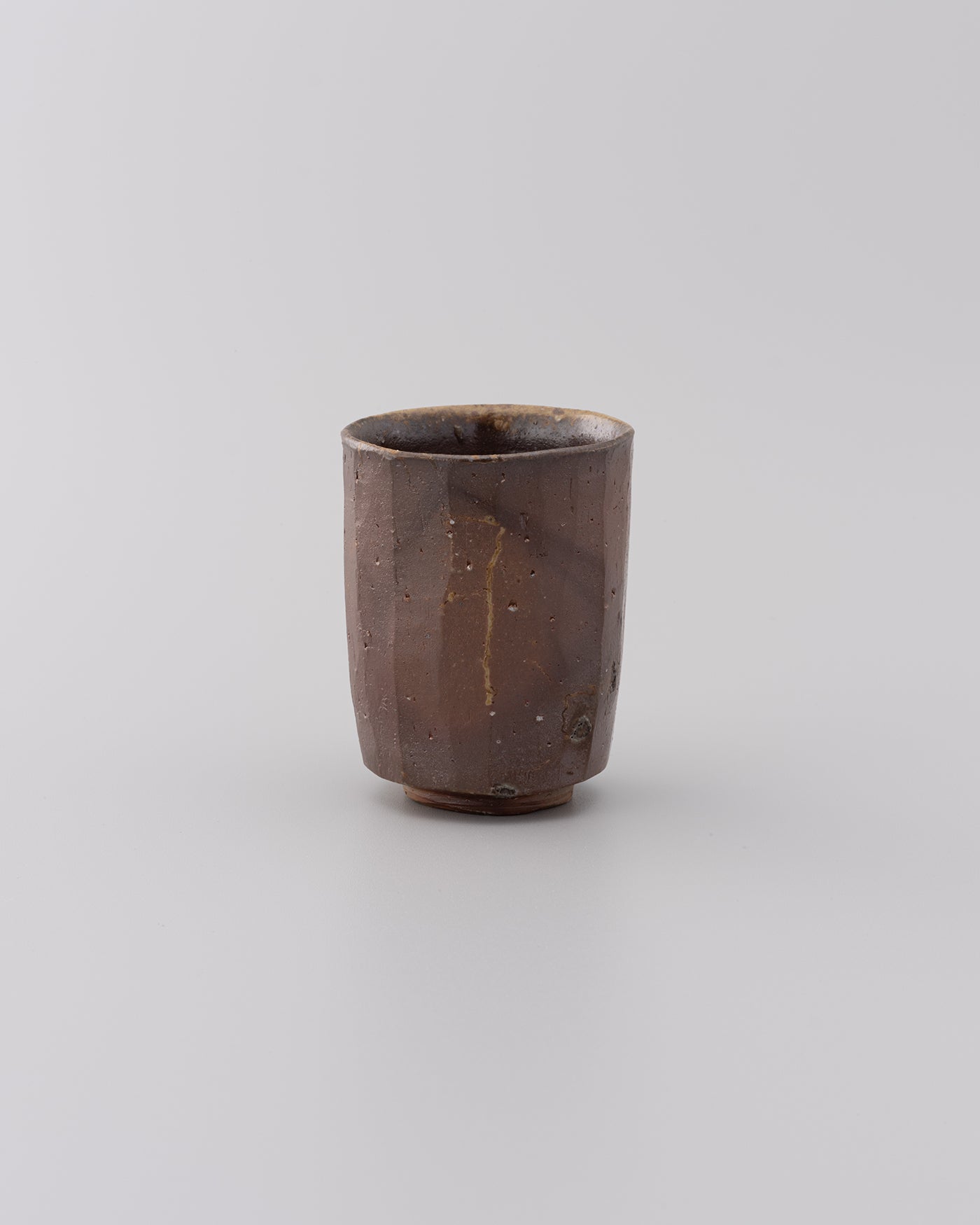 BIZEN GUINOMI (Sake Cup) 04