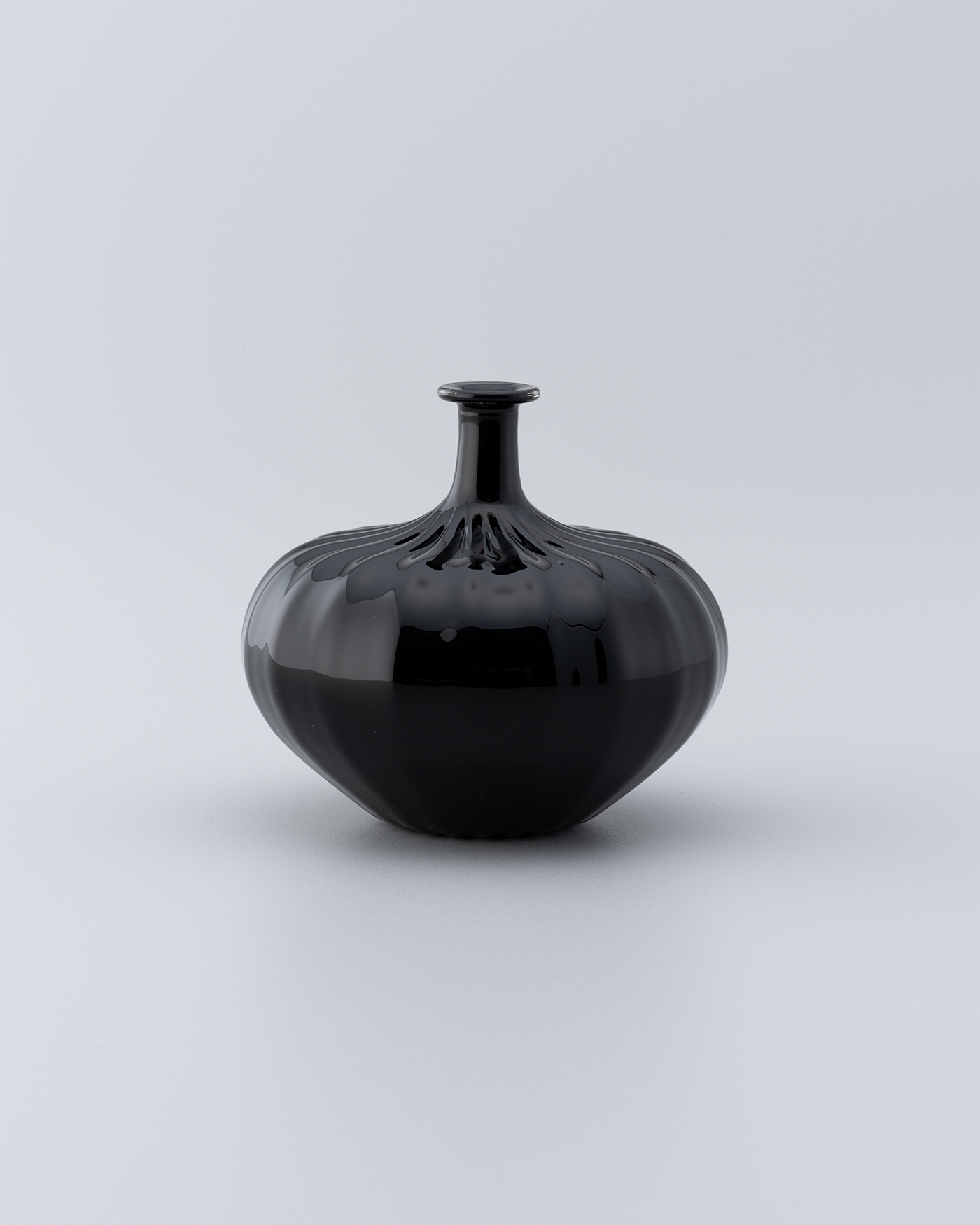 Decorative vase 369