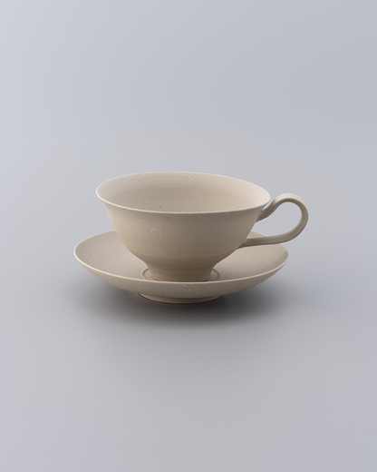 SHIRAHANA Cup and saucer 02