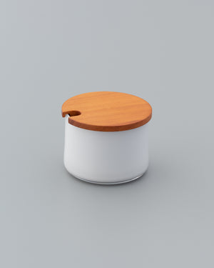 Lidded small container 04