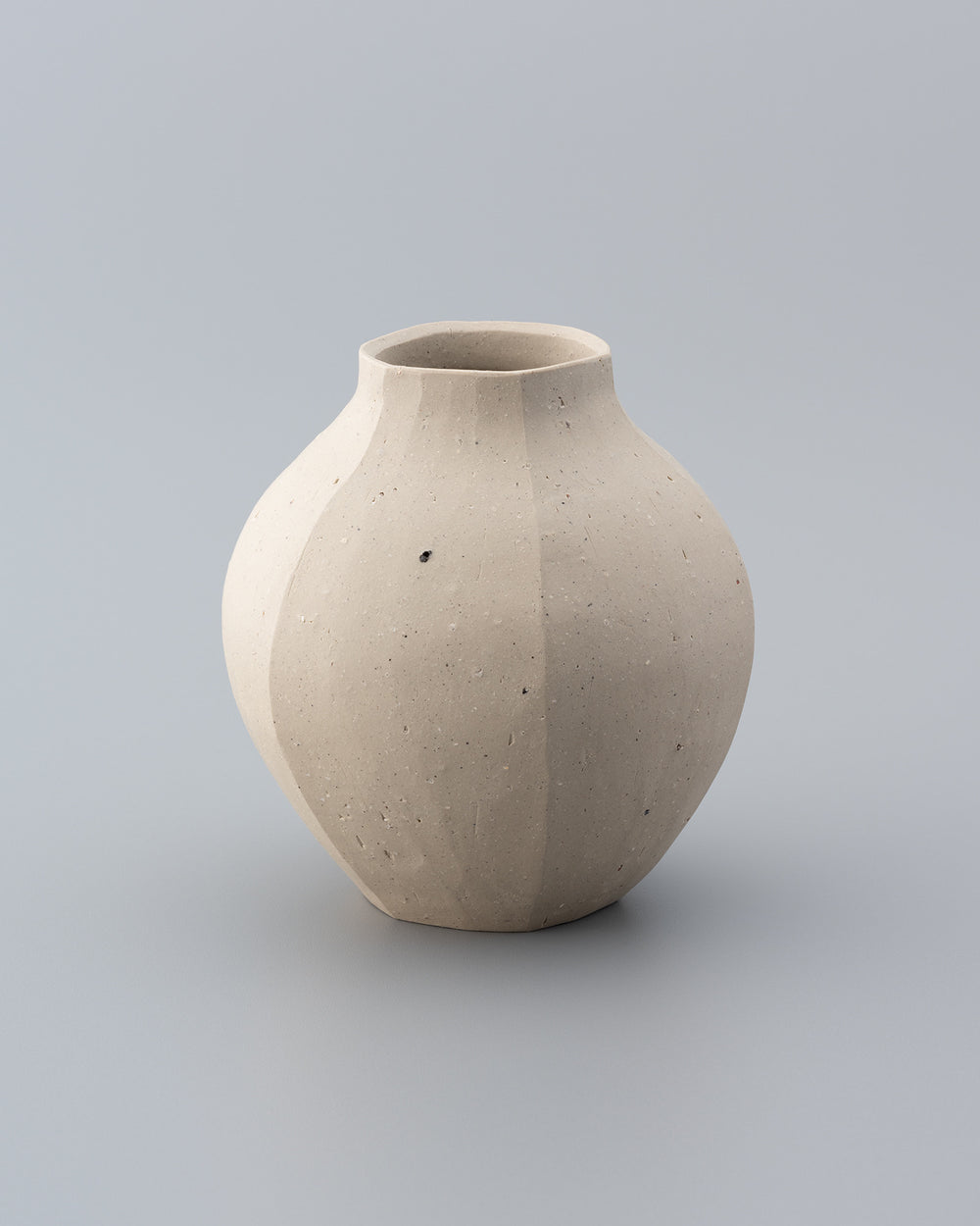SHIRAHANA Vase 02